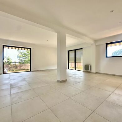 Appartement 4 pièces 720000 €