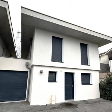 Maison 4 pièces 495000 €