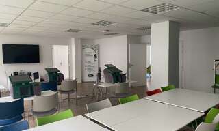 Bureau  317 m² à louer à Guipavas (29490)