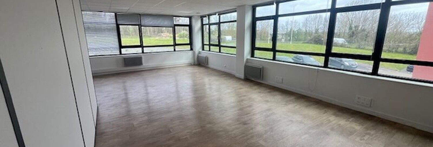 Bureau  317 m² à louer à Guipavas (29490)