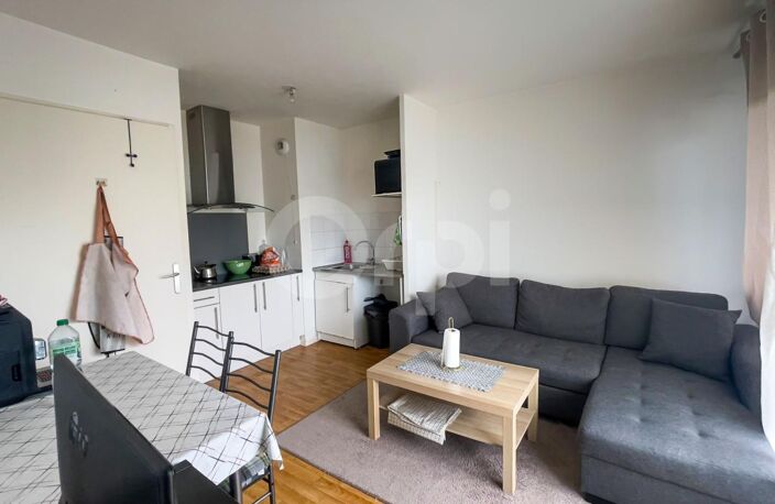 Vendu Occupé Appartement F2 avec Parking  À Vendre à Vernouillet — photo 4