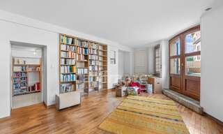 Maison 10 Pièces 260 m² à vendre à Gex (01170)