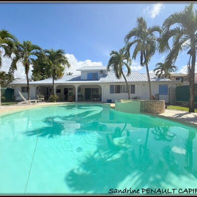 Maison 7 pièces 646000 €