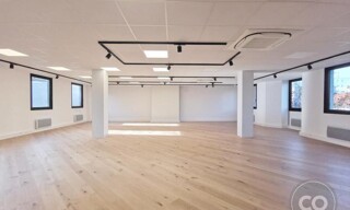 Bureau  214 m² à louer à Boulogne-Billancourt (92100)
