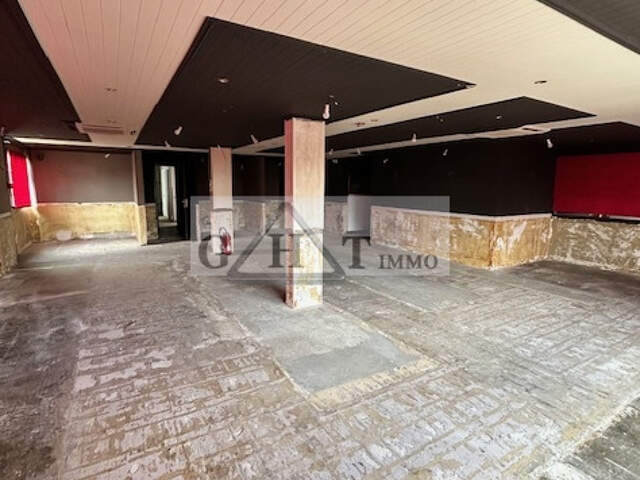 LOCAL COMMERCIAL 600 M² A LOUER N19 SERVON — photo du bien