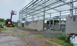 Local industriel  354 m² à louer à Sainte-Suzanne (97441)