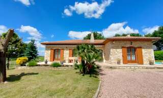 Maison 8 Pièces 360 m² à vendre à Yvrac (33370)