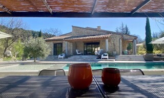 Maison 8 Pièces 252 m² à vendre à Ménerbes (84560)