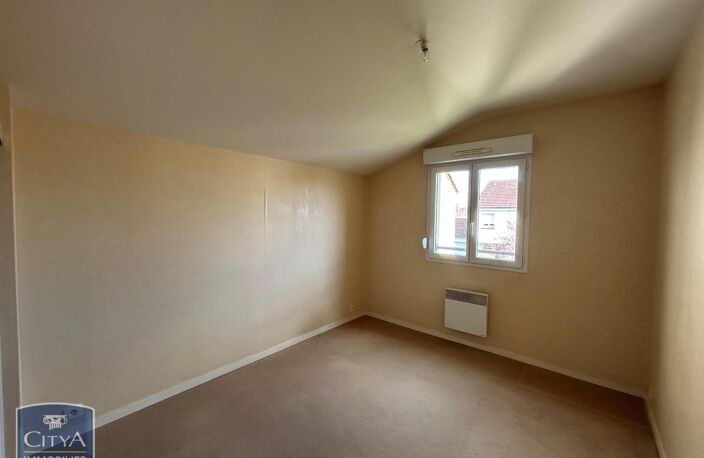 Vente maison 4 pièces 83 m² La Châtre (36400) — photo 4