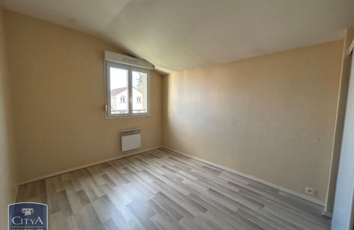 Vente maison 4 pièces 83 m² La Châtre (36400) — photo 5