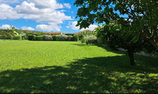 Terrain 1900 m² à construire Pernes-les-Fontaines (84210)