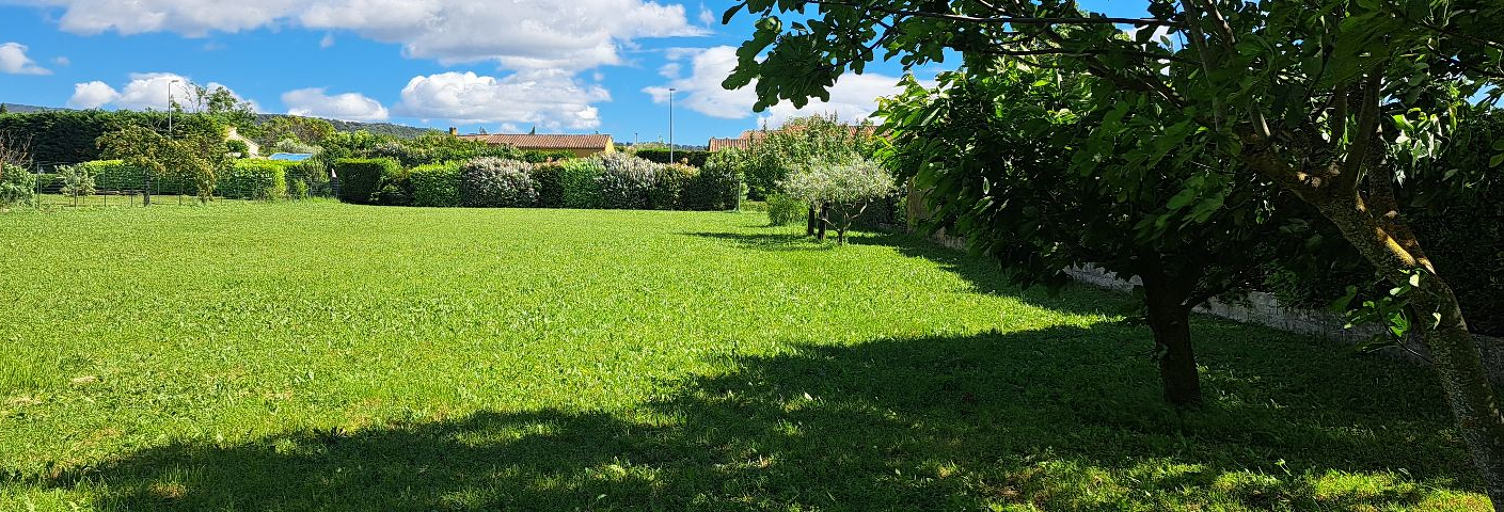 Terrain 1900 m² à construire Pernes-les-Fontaines (84210)