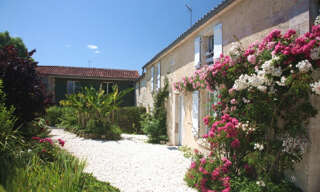 Maison 10 Pièces 273 m² à vendre à Fontenay-le-Comte (85200)