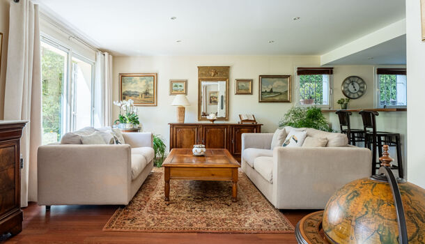 Villa / Maison 5 pièces  à vendre Aubagne 13400