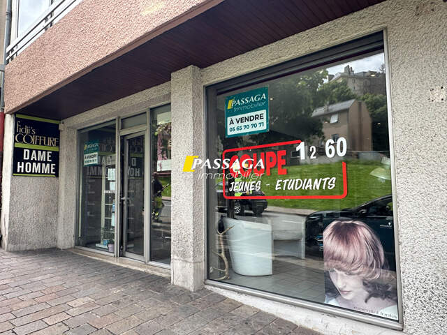 A VENDRE - Local commercial ou professionnel en rez-de-chaussée - RODEZ — photo du bien