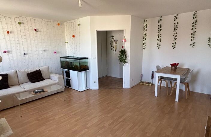 A LOUER - Appartement 2 pièces MAINVILLIERS — photo 2