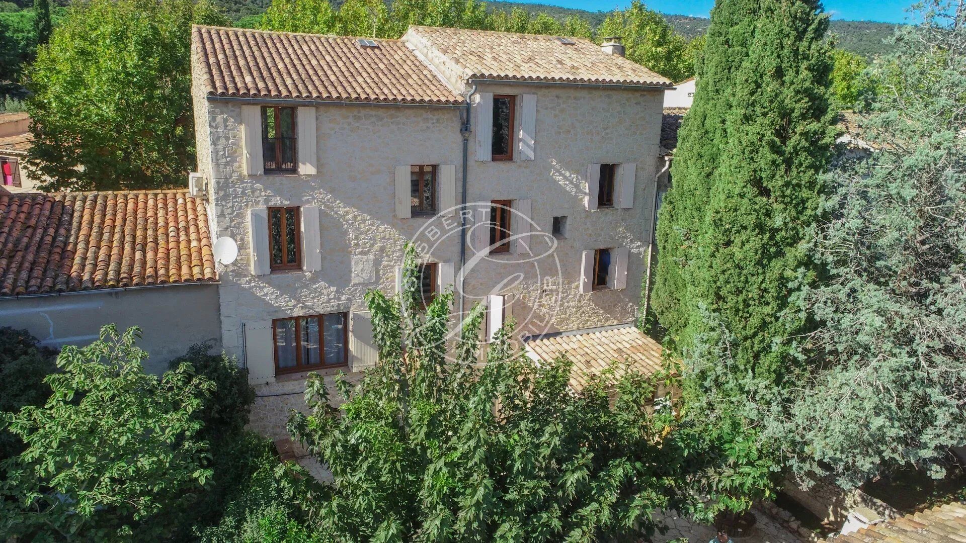 Maison de Village   T5 à vendre Plan-de-la-Tour (Le) 83120