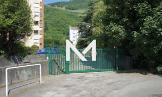 Garage  6 m² à louer à Grenoble (38000)