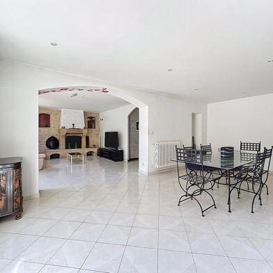 Maison 6 pièces 320000 €