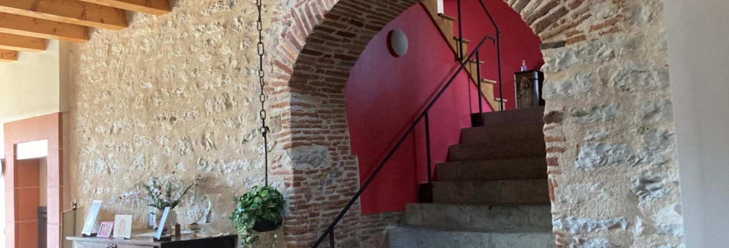 Maison 10 Pièces 366 m² à vendre à Cahors (46000)