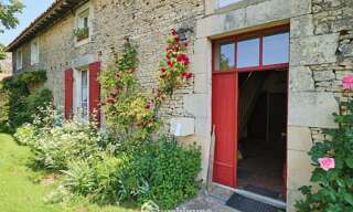 Maison 11 Pièces 295 m² à vendre à Sommières-du-Clain (86160)