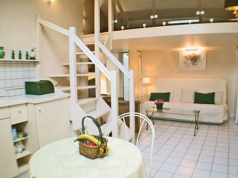Location Studio 20 m² à Lyon 2 800 ¤ CC /mois