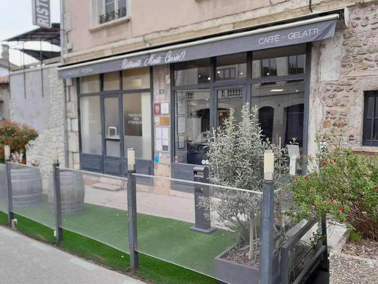 Restaurant de spécialités Italienne avec terrasse — photo 1