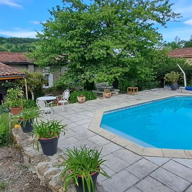 Maison 9 pièces 270000 €