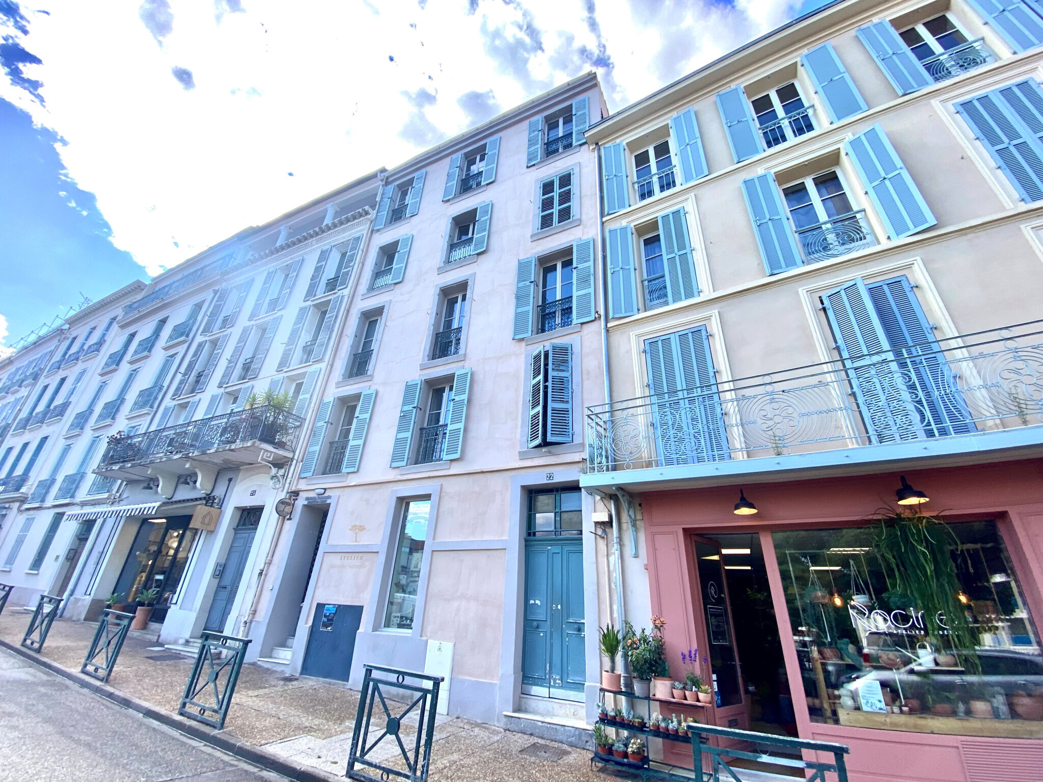 Appartement 1 pièces  à louer Hyères 83400