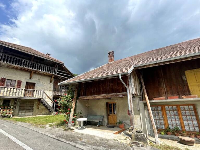 MAISON — photo 1