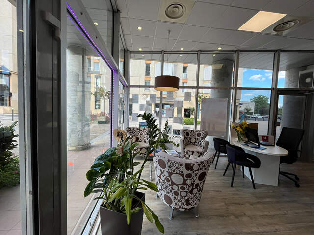 Hyper centre, Local commercial Colomiers 56.70 m2 — photo du bien