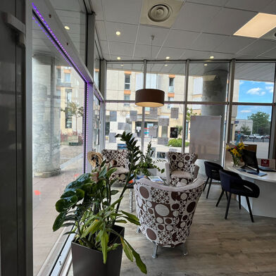 Commerce 2 pièces 1660 €