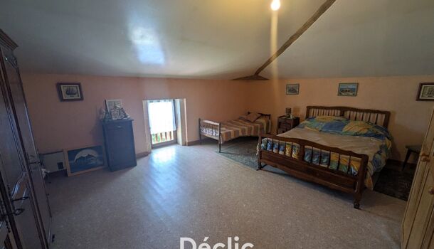 Villa / Maison 4 pièces  à vendre Benest 16350