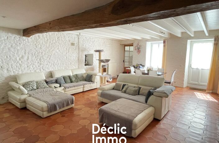 A VENDRE MAISON 6CH + GARAGE DOUBLE SAINTE SOULLE — photo 3