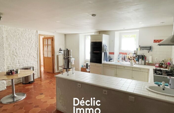 A VENDRE MAISON 6CH + GARAGE DOUBLE SAINTE SOULLE — photo 4