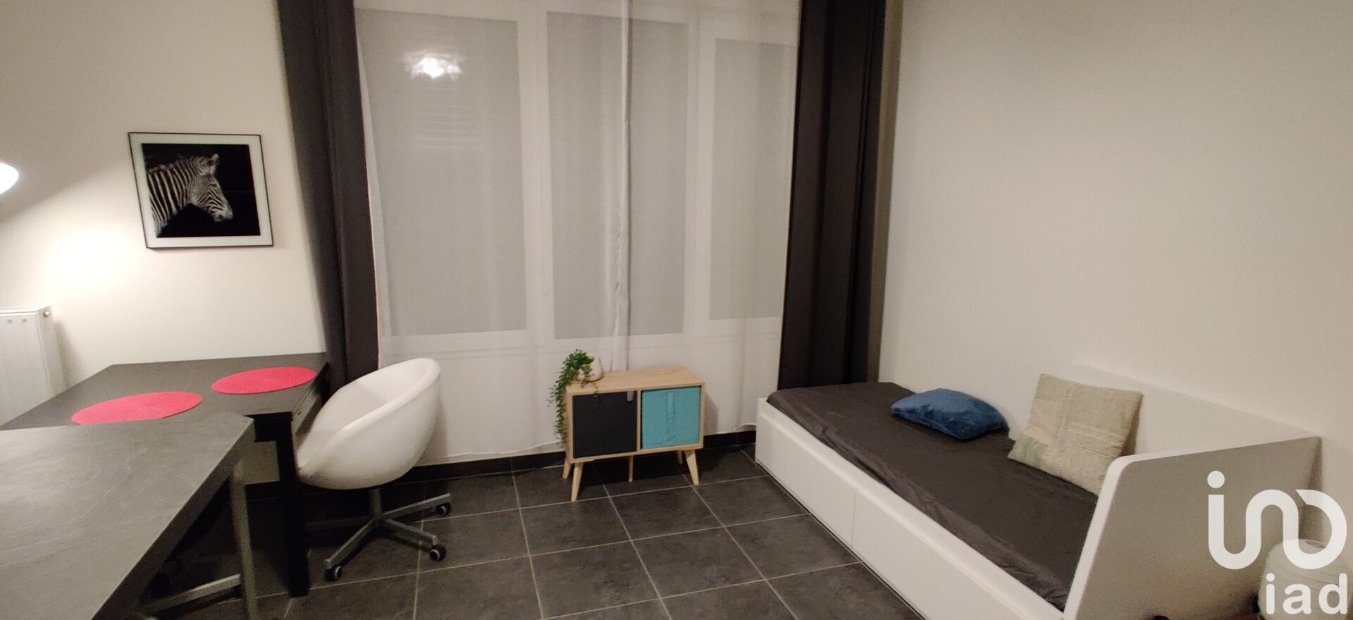 Vente Appartement 1 pièce - Photo 2