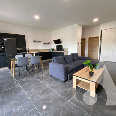 Appartement 4 pièces 225000 €