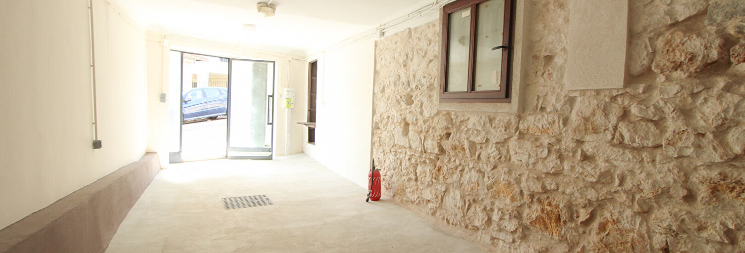 Commerce 1 Pièce 39 m² à louer à Nice (06100)