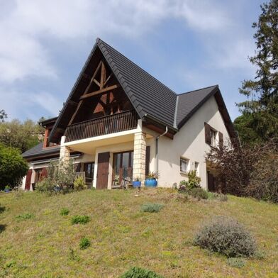 Maison 10 pièces 489000 €