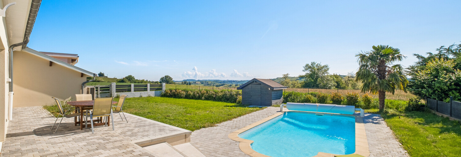 Maison 7 Pièces 156 m² à vendre à Luzinay (38200)