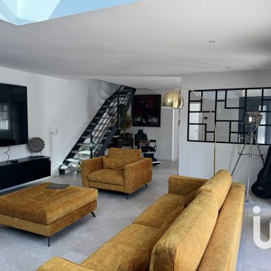 Maison 4 pièces 566500 €