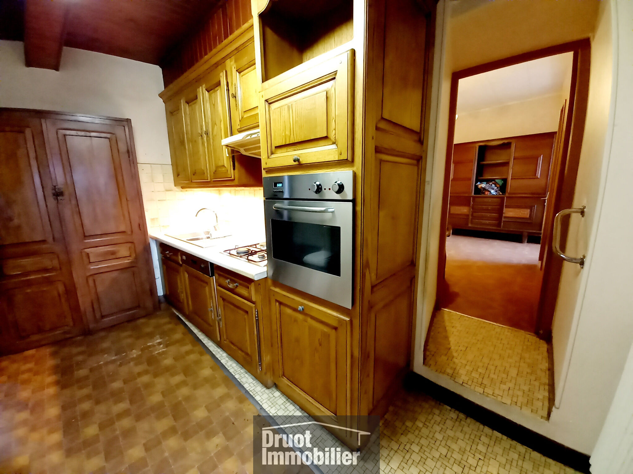 Maison de Village   T4 à vendre Castelnau-de-Mandailles 12500