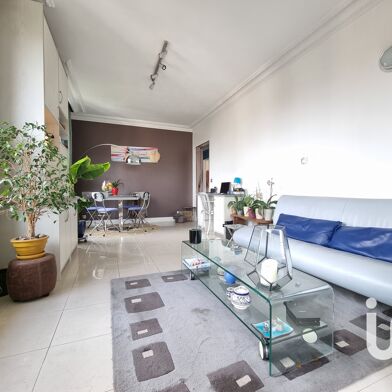 Appartement 2 pièces 215000 €