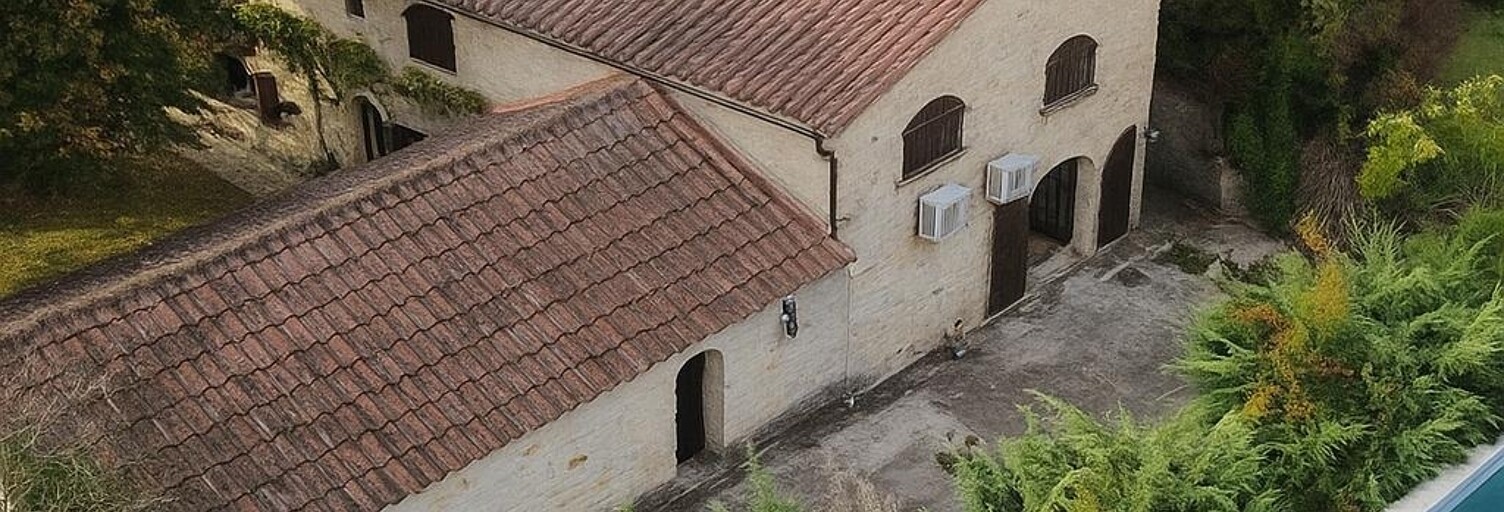 Maison 8 Pièces 230 m² à vendre à Puygiron (26160)