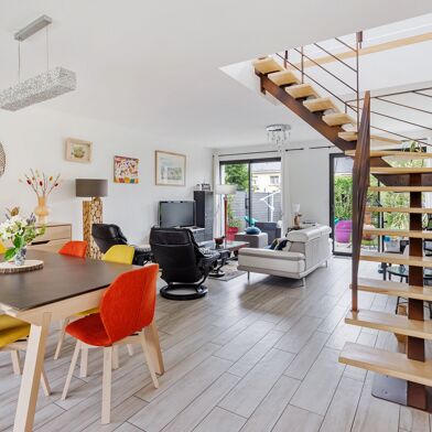 Maison 7 pièces 770000 €