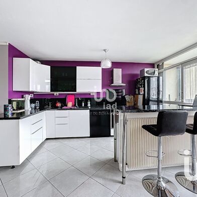 Appartement 4 pièces 189000 €