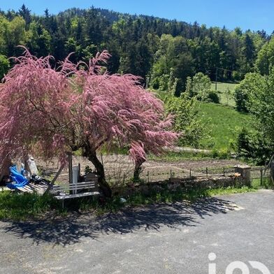 Maison 15 pièces 210000 €