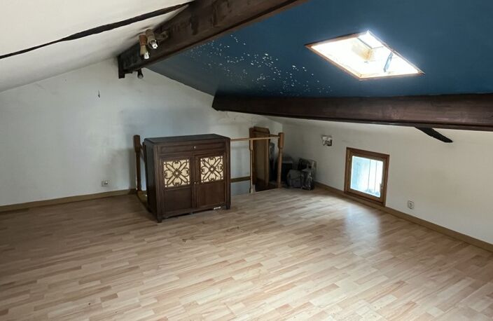 Maison en pierre de 3 pièces principales — photo 5