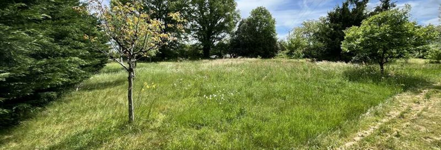 Terrain  2155 m² à vendre à Montbron (16220)