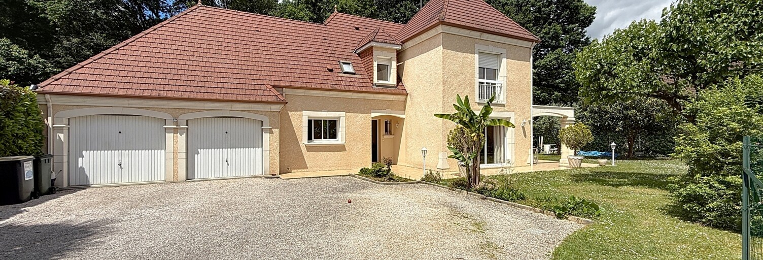Maison 5 Pièces 170 m² à vendre à Morlaàs (64160)